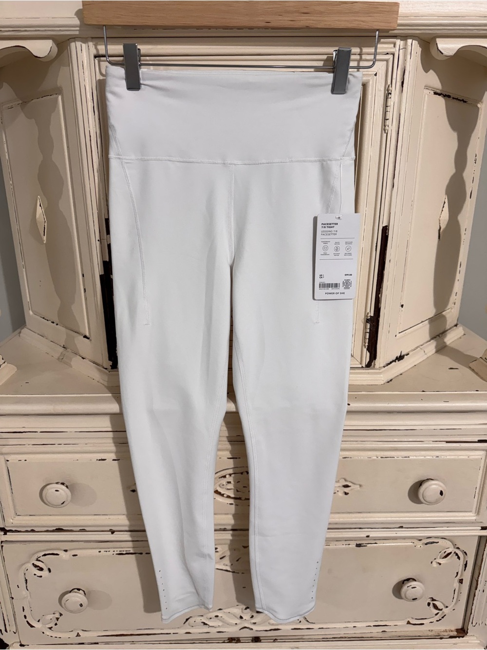 Athleta•PACESETTER 7/8 TIGHT LEGGING•Size S•NWT